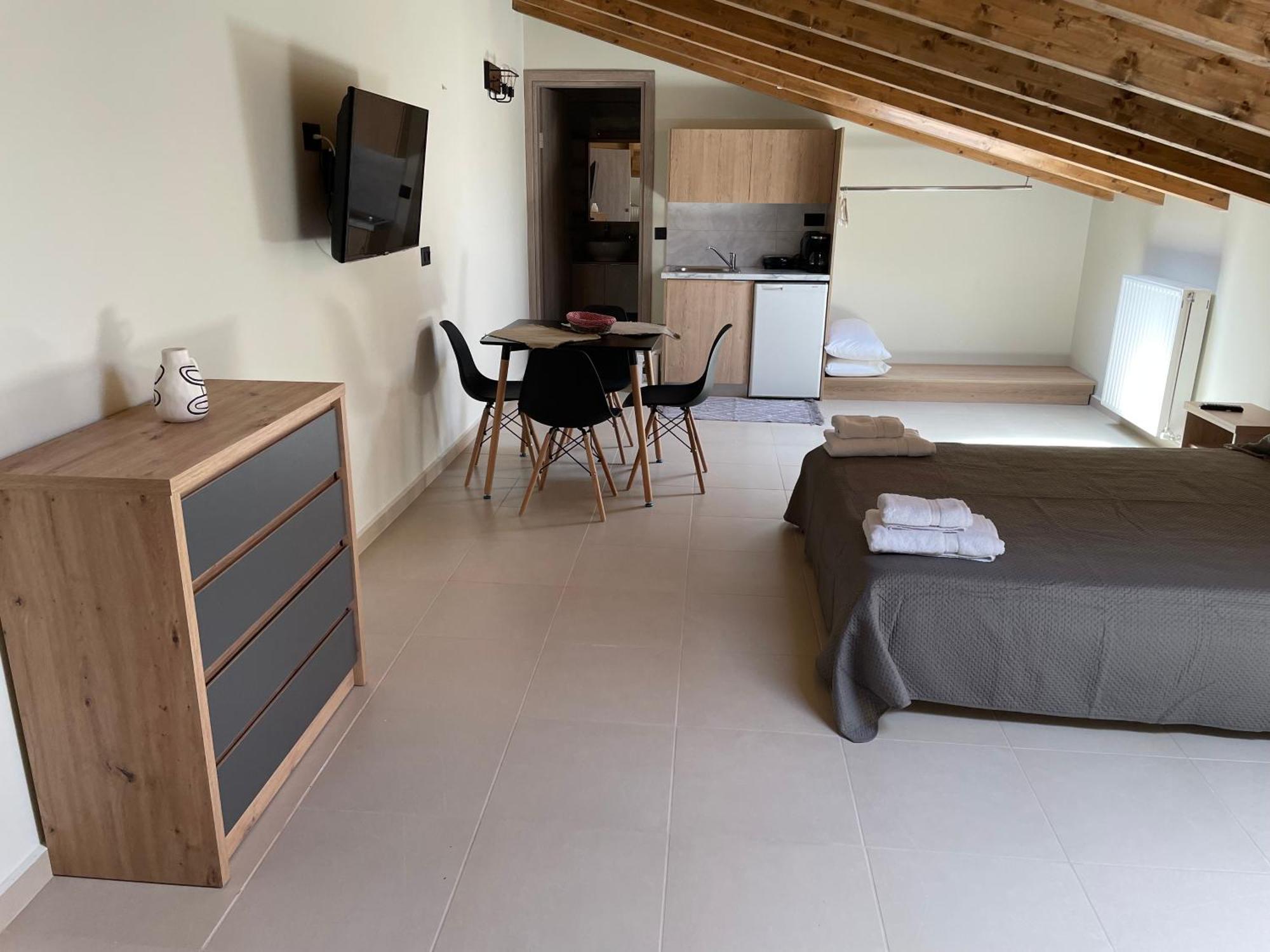 Apartment σοφίτες αθηνά Kalavryta