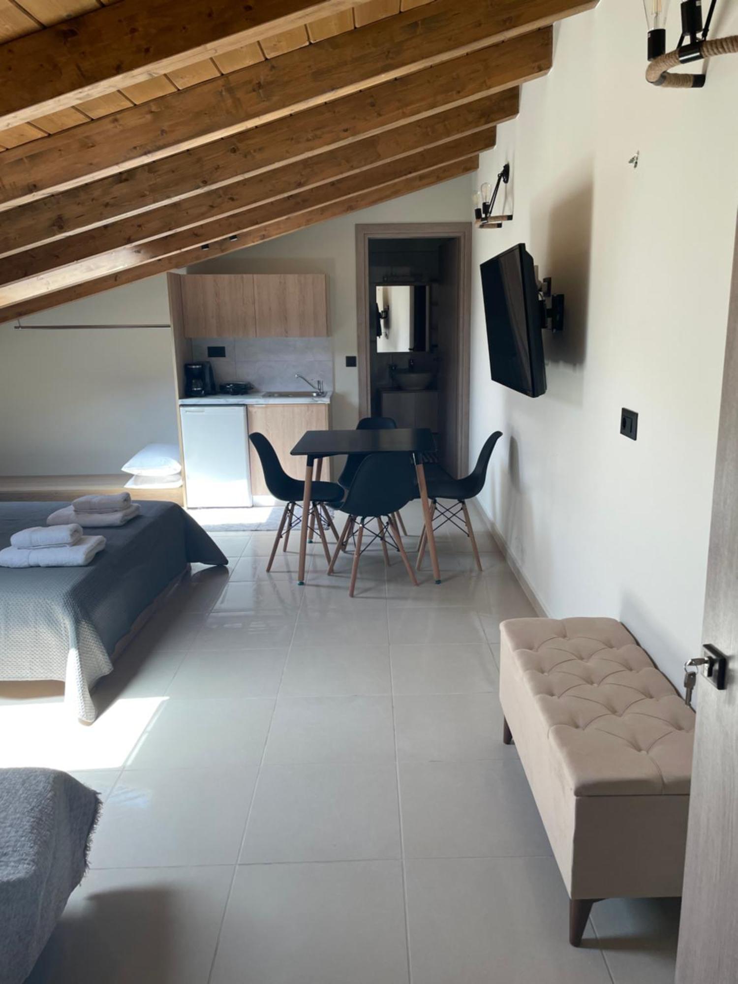 Apartment σοφίτες αθηνά